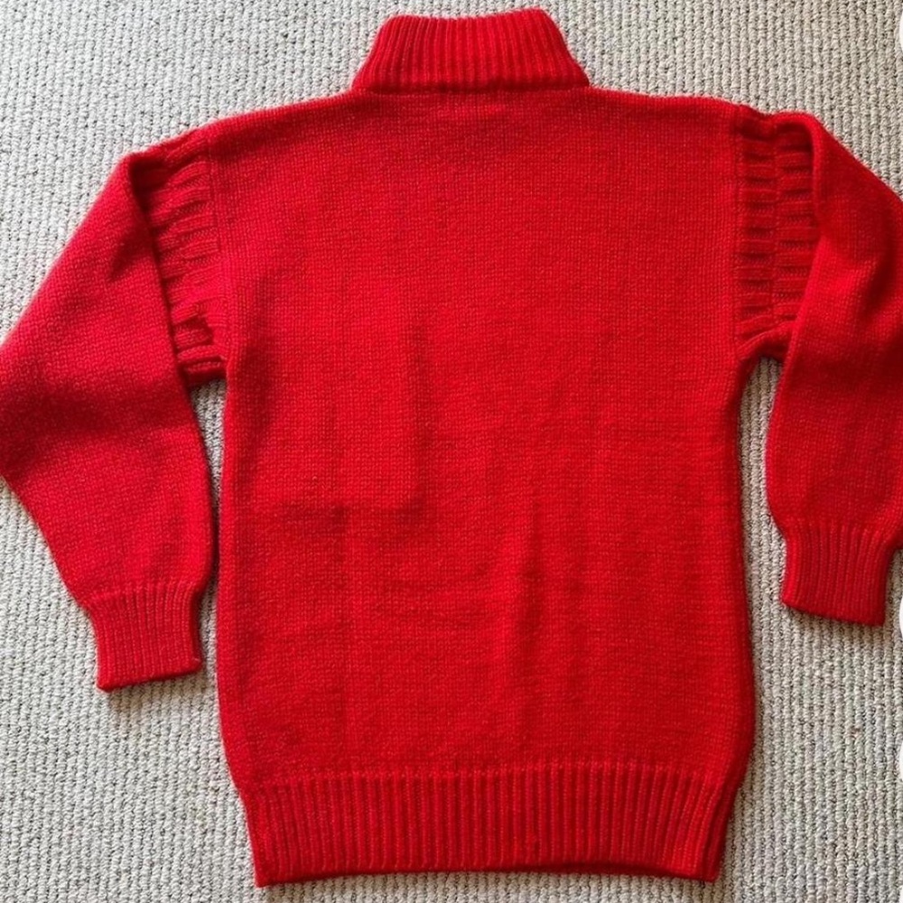Vibrant Red Turtleneck Sz SML